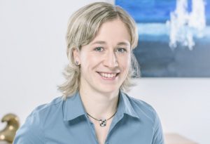 Factoring Claudia Grützmann